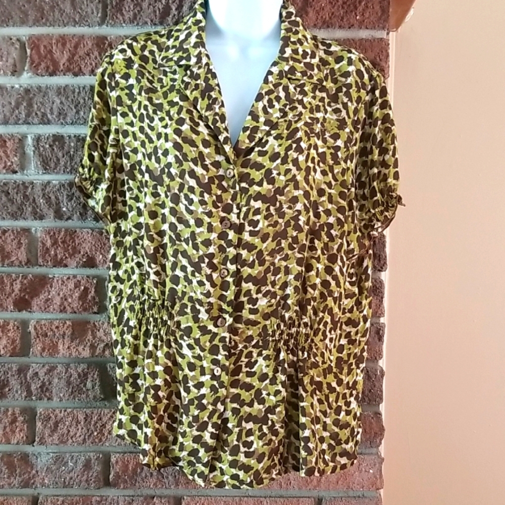 Kasper Brown and Black Short Sleeve Button Down Shirt